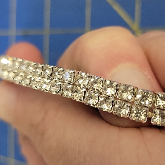 Rhinestone Stretch Bracelet 6.25" - Picture 3 of 4